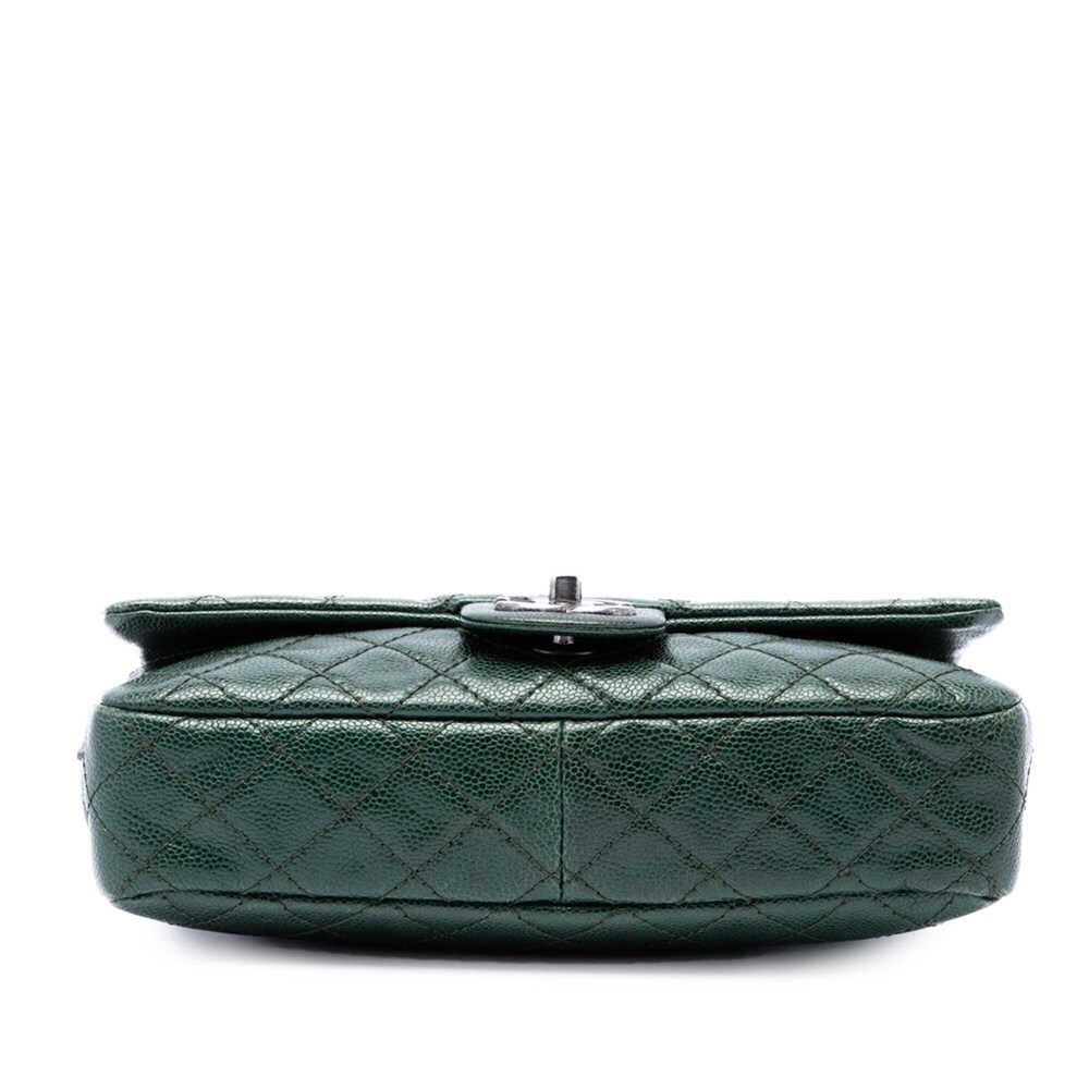 Pre-Loved Chanel Medium Quilted Caviar Easy Flap View 4